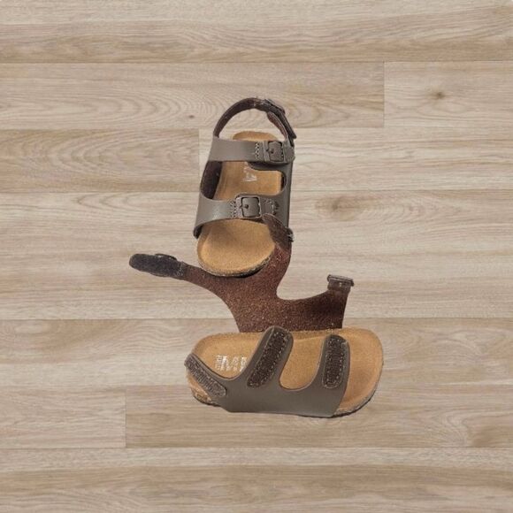 Mia Sandals Toddler Size 4 - Picture 5 of 8